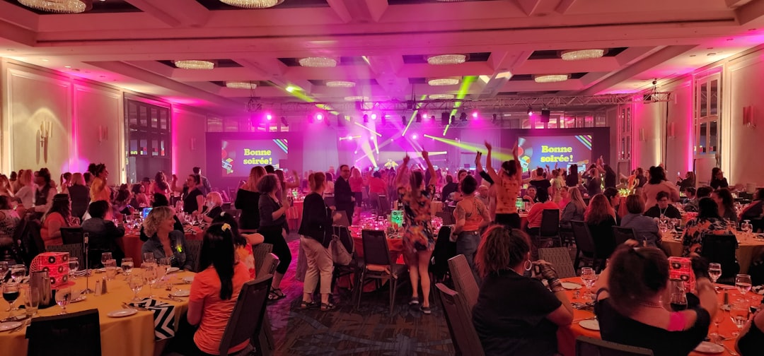Photo company banquet